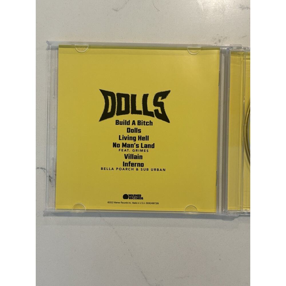 BELLA POARCH DOLLS EP CD W/ SIGNED ART CARD AUTOGRAPH #8 - Picture 6 of 7